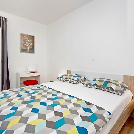Apartments Andela Makarska Ngoại thất bức ảnh