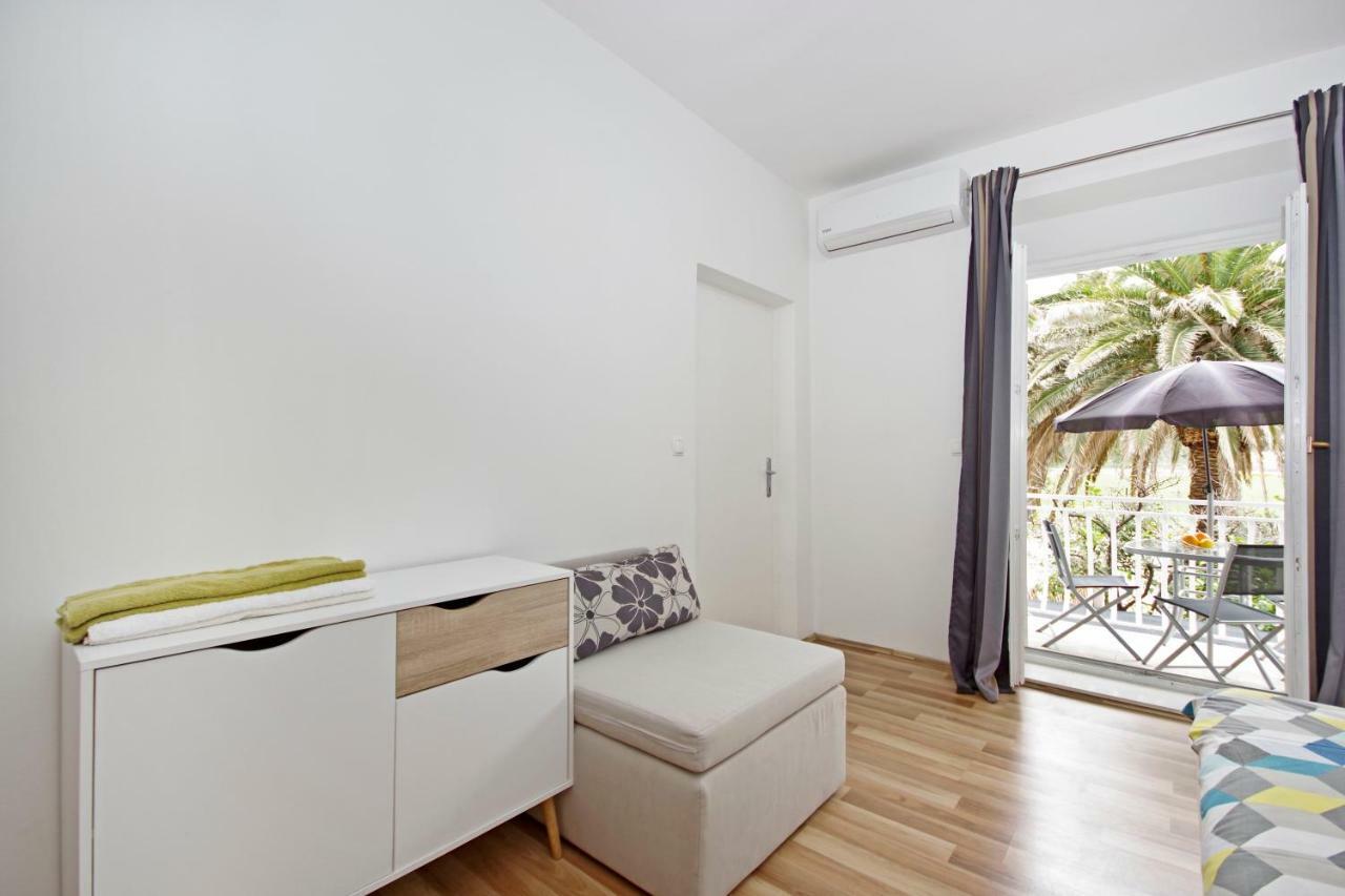 Apartments Andela Makarska Ngoại thất bức ảnh