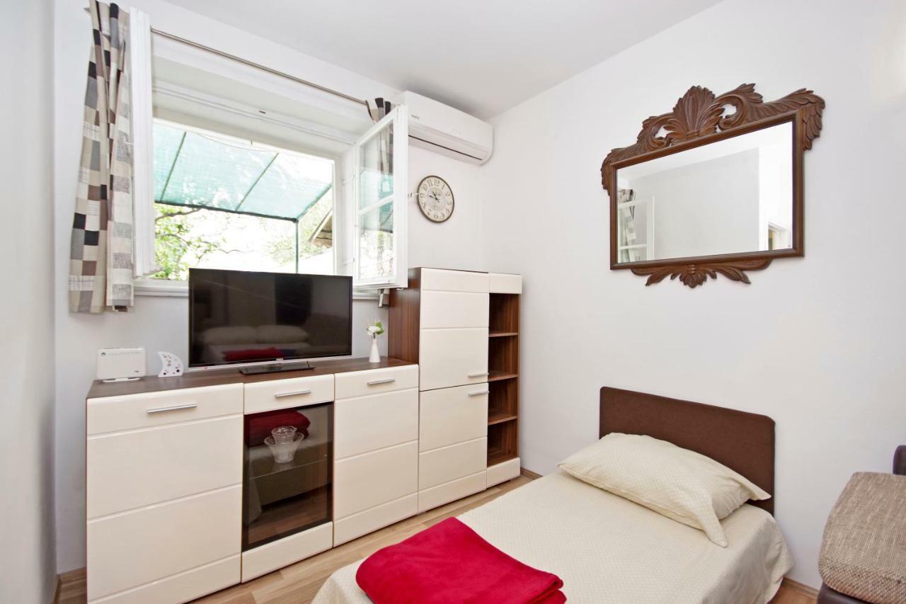 Apartments Andela Makarska Ngoại thất bức ảnh
