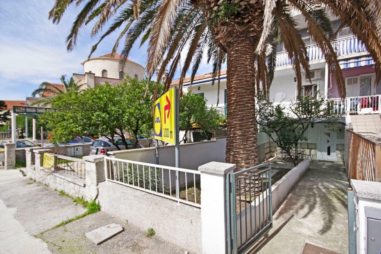 Apartments Andela Makarska Ngoại thất bức ảnh